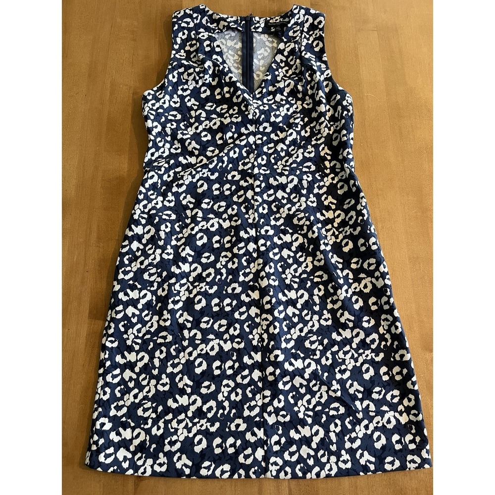Banana Republic Women's Sleeveless Size 0 V Neck Blue Leopard Print Dress Pocket